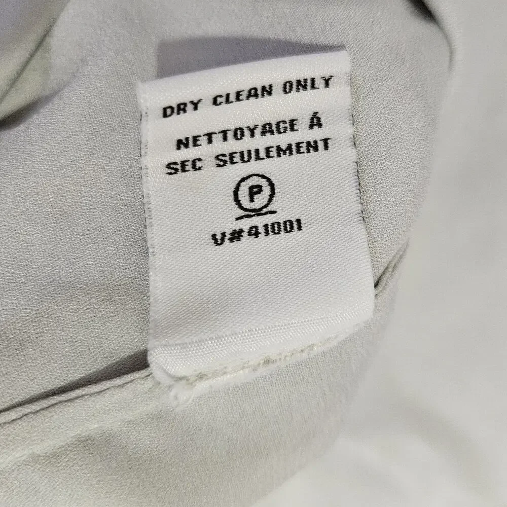 Diane Von Furstenberg Syrah Silk Blouse Size 4DVF Floral Rose Print Lined V-Neck - Picture 12 of 12